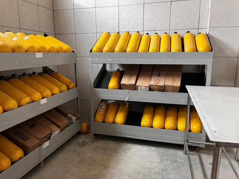 Ar mandado para espaço confinado