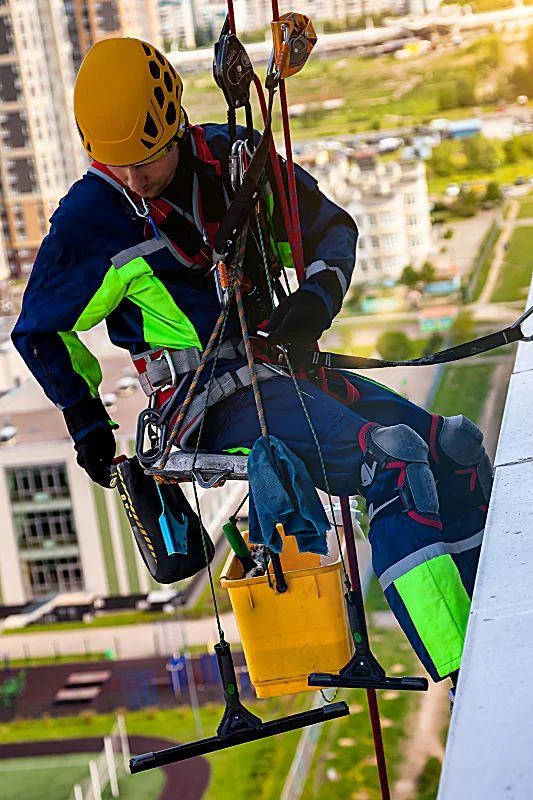 Serviço de alpinismo industrial
